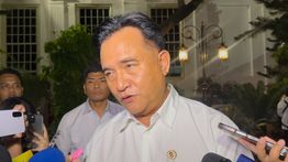 Kejagung Belum Tahan Febrie, Menko Yusril: Tunggu Berproses