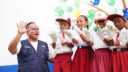 Kala Anak Nasabah PNM Mekaar Berkata &ldquo;Orang Tua Saya Berjuang di Sawah, Saya Berjuang di Sekolah&rdquo;