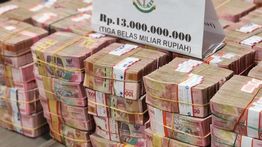 Cek Fakta: Foto Rumah Wamen Digeledah dan Ada Rp251 Miliar di Balik Dinding