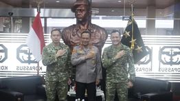 Kapolda Metro dan Pangdam Jaya Kunjungi Mako Kopassus