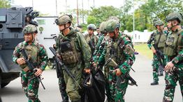 Di Bawah Ancaman OPM dan Medan Ekstrem, Koops TNI Habema Berhasil Evakuasi Dua Korban Aksi Kekerasan di Yahukimo