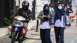 Cek Fakta: Kemenhub Akan Pungut Pajak bagi Pejalan Kaki