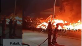 Pabrik Kardus Pasar Kemis Tangerang Kebakaran