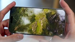 Apple Cari Cara Tekan Biaya iPhone 18 Pro Max, Layar Jadi Lebih Murah