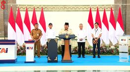 Tok! Prabowo Resmikan Revitalisasi Stasiun Semarang Tawang