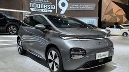 Wuling Perkenalkan New Cloud EV SE, Varian Terbaru Medium Hatchback EV di Indonesia