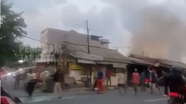 VIDEO: Rumah di Petojo Kebakaran Hebat
