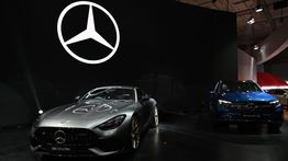 Mercedes-Benz Rayakan 140 Tahun Inovasi: Dari Mobil Pertama di Dunia hingga Teknologi Keselamatan Modern