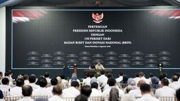 Tingkatkan Kualitas SDM Indonesia, Prabowo Bangun Sekolah Unggulan hingga Undang Universitas Terbaik Dunia