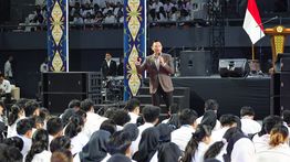 Menko AHY Bekali Ribuan Mahasiswa Baru UPN Jakarta Lima Karakter Generasi Masa Depan