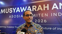OJK Sebut Rencana Wakaf Produktif Masjid Istiqlal di Pasar Modal Masih Dibahas
