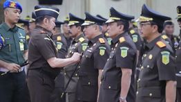 Jaksa Agung Lantik 34 Kajati dan Pejabat Eselon II Kejagung