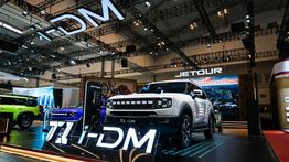 Jetour Raih 1.038 SPK di GIIAS 2026, T2 i-DM dan T1 i-DM Jadi Model Terlaris