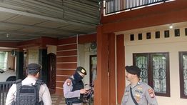 KPK Sita Dokumen dari Rumah Kabid SDA PUPR Kota Bengkulu