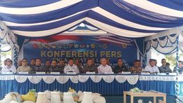 TNI AL Gagalkan Penyelundupan 75,7 Ton Timah ke Malaysia