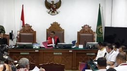 Febrie Adriansyah Minta Barang Pribadi Termasuk Emas 74 KG yang Disita Dikembalikan