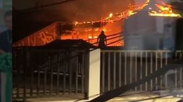 VIDEO: Kebakaran Hantam Rumah Mewah di Joglo