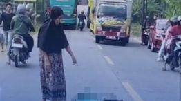Kernet Terlindas Bus Sendiri di Pandeglang