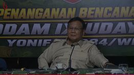 Tiba di Nagekeo, Prabowo Pimpin Rapat Penanganan Gempa NTT
