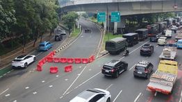 Rute Transjakarta Dialihkan dan Berhenti Sementara 