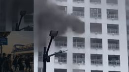 VIDEO: Apartemen di Tanah Abang Kebakaran, Evakuasi Berjalan Dramatis