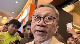 Menko Zulhas Akan Tertibkan SPPG yang Terlambat Kirim MBG