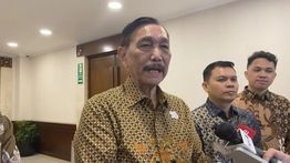 Luhut: Uji Coba Transfer Tunai Bansos Ditargetkan Mulai Kuartal I-II 2027