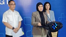 Kemkomdigi Pantau Uji Materi Aturan Penggunaan Nomor Ponsel di MK