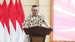 Anggota DPRD DKI Beri Bonus Atlet Pelajar Raih Emas di Porprov