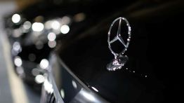 Industri Otomotif Jerman Tertekan, Mercedes-Benz Bisa Tutup Dua Pabrik