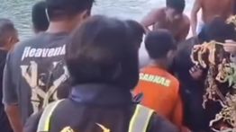 VIDEO: Detik-detik Jasad Pria Ditemukan Usai Tenggelam di Sungai DAS Tondano
