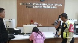 Wanita Asal Pontianak Diduga Terlantar di PIK, Polisi Bantu Pulangkan ke Keluarga