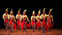 Purwakanthi Bawa 7 Tari Jawa Klasik ke Panggung Taman Ismail Marzuki