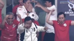 Gaya Prabowo Rayakan Kemenangan Timnas Indonesia Viral, Teddy: Selebrasi Power Rangers