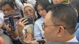 Prabowo Izinkan Calon TNI-Polri Berkacamata