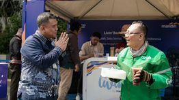 28 Tahun Bank Mandiri, Berbagi Apresiasi Bersama Pekerja Rentan melalui Livin&rsquo; Mandiri Berbagi