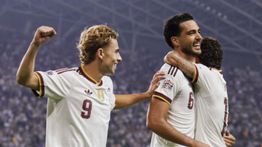 Spanyol Gulung Kroasia Skor 2-1
