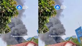 Kebakaran Hantam Gudang Wedding di Bekasi
