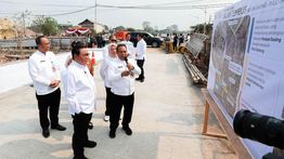 Pramono Tinjau Pembangunan Jalan Tembus Kelapa Gading-Pulo Gadung