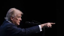 Trump Desak Ukraina Pilih Presiden Baru, Kritik Zelenskyy soal Perang