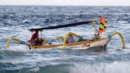BMKG Peringatkan Gelombang Tinggi hingga 4 Meter di Sejumlah Perairan Indonesia