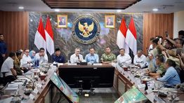 Menkop Dorong Pembentukan Posko Pemantauan Distribusi Barang di KDKMP