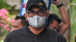 OTT Bupati Klaten Berlanjut, KPK Umumkan Tersangka Sore Ini
