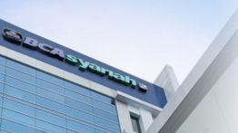 Merawat Harapan dari Genggaman, Menemukan Berkah Bersama BCA Syariah