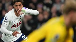 Tottenham Hotspur Tekuk Coventry City 3-1 