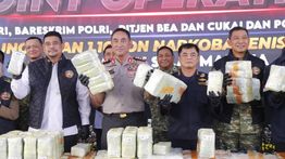 Kapolri Ungkap Kapal Bawa 1,16 Ton Ketamin Milik Perusahaan Malaysia