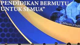 Mendikdasmen: Tunjangan Guru Non-ASN Juli-September Sudah Disalurkan 100 Persen