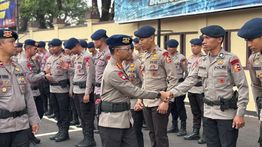 Polri Terjunkan 200 Personel Brimob dan 10 Bareskrim Tangani Karhutla di Kalimantan