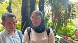 Warga Demo di Balai Kota DKI, Tuntut Akses Gratis Pantai Ancol