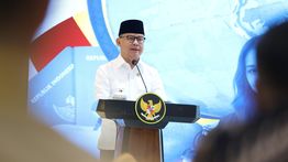 Manfaatkan Bonus Demografi, Menteri Mukhtarudin Genjot Penempatan Pekerja Migran Terampil